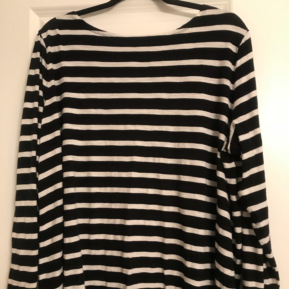 Black and white striped boat neck top